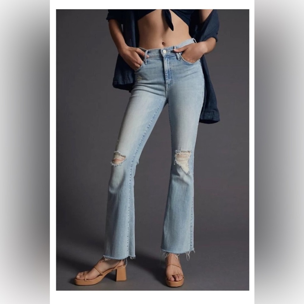 Mother denim, sz 27, Weekender fray, action shot wash,